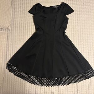 Donna Ricco Black Cap Sleeve Dress